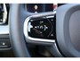 Volvo XC60 T8 Recharge AWD Ultimate Black Edition - LONG RANGE - Panorama/schuifdak - IntelliSafe Assist & Surround - 360º Camera - Adaptieve LED koplampen - Verwarmde voorstoelen, stuur & achterbank - Parkeersensoren voor & achter - Elektr. bedienb. voorstoelen met geheugen - Head up display - Draadloze tel. lader - Extra getint glas - 21' LMV