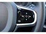 Volvo XC60 T8 Recharge AWD Ultimate Black Edition - LONG RANGE - Panorama/schuifdak - IntelliSafe Assist & Surround - 360º Camera - Adaptieve LED koplampen - Verwarmde voorstoelen, stuur & achterbank - Parkeersensoren voor & achter - Elektr. bedienb. voorstoelen met geheugen - Head up display - Draadloze tel. lader - Extra getint glas - 21' LMV