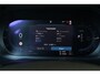 Volvo XC60 T8 Recharge AWD Ultimate Black Edition - LONG RANGE - Panorama/schuifdak - IntelliSafe Assist & Surround - 360º Camera - Adaptieve LED koplampen - Verwarmde voorstoelen, stuur & achterbank - Parkeersensoren voor & achter - Elektr. bedienb. voorstoelen met geheugen - Head up display - Draadloze tel. lader - Extra getint glas - 21' LMV