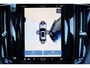 Volvo XC60 T8 Recharge AWD Ultimate Black Edition - LONG RANGE - Panorama/schuifdak - IntelliSafe Assist & Surround - 360º Camera - Adaptieve LED koplampen - Verwarmde voorstoelen, stuur & achterbank - Parkeersensoren voor & achter - Elektr. bedienb. voorstoelen met geheugen - Head up display - Draadloze tel. lader - Extra getint glas - 21' LMV