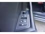 Volkswagen T-Roc 1.0 TSI 115pk Style | Navigatie | Achteruitrijcamera | Stoelverwarming