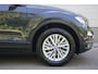 Volkswagen T-Roc 1.0 TSI 115pk Style | Navigatie | Achteruitrijcamera | Stoelverwarming