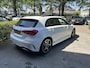 Mercedes-Benz A-klasse 180 Business Solution AMG | PANORAMADAK | SFEERVERLICHTING | ACHTERUITRIJCAMERA | ELEKTRISCHE STOELEN | STOELVERWARMING |