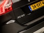 Volvo XC60 2.0 T5 Luxury Sport 241Pk Automaat (NAVIGATIE, CLIMATE, CAMERA, GETINT GLAS, LEDEREN SPORTSTOELEN, STOELVERWARMING, BLUETOOTH, CRUISE, TREKHAAK, NIEUWSTAAT)