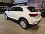 Volkswagen T-Roc 1.0 TSI Life 75 Edition - Adapt Cruise - CarPlay - Camera - NL Auto - Incl BTW