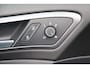 Volkswagen Golf 1.2 TSI Connected Series R-Line 18 inch Zwarte Velgen Navigatie Carplay Android Clima Cruise Bluetooth Parkeersensor Stoelverwarming