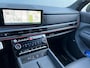Hyundai Santa Fe 1.6 T-GDI 265pk PHEV Black Line 4WD 6 persoons Adaptive cruise controle | Wegklapbare trekhaak | Bestuurdersstoel en stuur met geheugen | Elektrische achterklep | Head-up display | Leder | 360 graden camera | Stoelventilatie | Side Steps