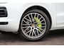 Porsche Cayenne 3.0 E-Hybrid | 462PK | Pano | Adaptief-onderstel | Memory | Bose | Matrix-led | Sport-chrono | Stoelverwarming | 2020.