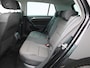 Volkswagen E-Golf e-Golf | Automaat | Climatronic (Automatische Airco) | Parkeersensoren | Lichtmetalen Velgen 'Madrid' | Navigatie | LED
