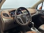 Opel Mokka 1.8 Cosmo | LM Velgen 18" | Parkeersensoren Voor en Achter | Voorstoelen en Stuur Verwarmd | Lederen Bekleding |