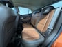 Opel Mokka 1.8 Cosmo | LM Velgen 18" | Parkeersensoren Voor en Achter | Voorstoelen en Stuur Verwarmd | Lederen Bekleding |