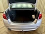 BMW 5-Serie 530d High Executive *HUD* Kantel/Schuifdak / Leder / Stoelverwarming / Afn. Trekhaak / Memory Seat / 18"LMV