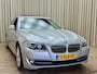 BMW 5-Serie 530d High Executive *HUD* Kantel/Schuifdak / Leder / Stoelverwarming / Afn. Trekhaak / Memory Seat / 18"LMV