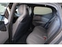 Lynk & Co 02 More 66 kWh - Panoramadak - 360º Camera - Harman/Kardon audiosysteem - Verwarmbare voorstoelen - Parkeersensoren voor & achter - Draadloze tel. lader