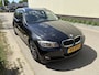 BMW 3-Serie Touring 318i Business Line / AUTOMAAT / PANORAMADAK / NAVI / 174dkm!