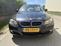 BMW 3-Serie Touring 318i Business Line / AUTOMAAT / PANORAMADAK / NAVI / 174dkm!
