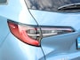 Toyota Corolla Touring SW Dynamic Hybrid 122 pk Automaat | Navigatie | Achteruitrijcamera | Voorstoelen Verwarmd | LED Koplampen | Keyless Entry/Start | Climate Control | Adaptieve Cruise Control | 17" Lichtmetalen Velgen | Apple Carplay/Android Auto |