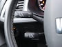 SEAT Leon ST SW Style Intense 116 pk Automaat | Navigatie | Parkeersensoren Voor en Achter | LED Dagrijverlichting | Keyless Entry/Start | Lederen Stuurwiel en Versnellingspook | Climate Control | Cruise Control | 16" Lichtmetalen Velgen | Apple Carplay/Android Auto |