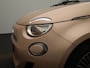 Fiat 500e Icon 42 kWh | PANORAMADAK | STOELVERWARMING | CLIMATE CONTROL | NAVIGATIE |