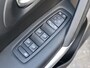 Renault Kadjar SUV Intens 118 pk Automaat | Navigatie | Achteruitrijcamera | Parkeersensoren Voor en Achter | Voorstoelen Verwarmd | Trekhaak | LED Koplampen | Keyless Entry/Start | Climate Control | Cruise Control | 18" Lichtmetalen Velgen | Apple Carplay/Android Auto |
