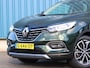 Renault Kadjar SUV Intens 118 pk Automaat | Navigatie | Achteruitrijcamera | Parkeersensoren Voor en Achter | Voorstoelen Verwarmd | Trekhaak | LED Koplampen | Keyless Entry/Start | Climate Control | Cruise Control | 18" Lichtmetalen Velgen | Apple Carplay/Android Auto |