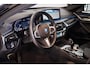 BMW 5-Serie Touring 530e M-Sport | Panorama | Trekhaak | Laser | H/K | 19" | ACC | Head-Up | Stoel/Stuurverw. | Camera | Keyless |