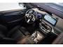 BMW 5-Serie Touring 530e M-Sport | Panorama | Trekhaak | Laser | H/K | 19" | ACC | Head-Up | Stoel/Stuurverw. | Camera | Keyless |