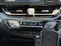 Toyota C-HR 1.8 HYBRID EXECUTIVE AFN-TREKHAAK PARKSENSOREN BLIND-SPOT STOELVERW. NAVI