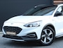 Ford Focus Active Business 125 pk | Navigatie | Parkeersensoren Voor en Achter | Voorstoelen Verwarmd | LED Dagrijverlichting | Keyless Entry/Start | Premium Audio | Airco | Cruise Control | 17" Lichtmetalen Velgen | Apple Carplay/Android Auto |