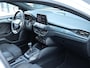 Ford Focus Active Business 125 pk | Navigatie | Parkeersensoren Voor en Achter | Voorstoelen Verwarmd | LED Dagrijverlichting | Keyless Entry/Start | Premium Audio | Airco | Cruise Control | 17" Lichtmetalen Velgen | Apple Carplay/Android Auto |