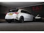 Mercedes-Benz A-klasse 180 AMG 45 Look / AUT / Cruise Control / Camera / F1 Flippers / Navi / Led / Pdc / Xenon / 20 Inch