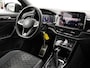 Volkswagen T-Roc 1.5 TSI 150 pk DSG R-Line Edition | Black Style | Trekhaak | Navigatie | IQ Light | Camera | App Connect | Stoelverwarming | 18'' LM | Fabrieksgarantie tot 15-05-2026 of 100.000 km |