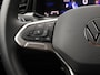 Volkswagen T-Roc 1.5 TSI 150 pk DSG R-Line Edition | Black Style | Trekhaak | Navigatie | IQ Light | Camera | App Connect | Stoelverwarming | 18'' LM | Fabrieksgarantie tot 15-05-2026 of 100.000 km |