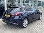 Mazda 3 2.0 SkyActiv-G 120 GT-M 50% deal 8.975,- ACTIE Leder / Bose / HUD / Stoel-Stuurverwarming / Navi / DAB