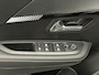 Peugeot 208 Allure 100 pk | Navigatie | Parkeersensoren Voor en Achter | LED Koplampen | Lederen Stuurwiel | DAB Ontvanger | Buitenspiegels Elektrisch Verstel -en Verwarmbaar | Climate Control | Cruise Control | 16" Lichtmetalen Velgen | Apple Carplay/Android Auto |