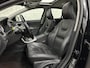 Volvo V60 3.0 T6 305pk AWD Summum | Voll Historie | 1e lak | Rijklaarprijs incl. Onderhoud en Garantie | Schuifdak | Memory | Camera | 18" | Xenon | Leder | Navi | Bochtenverlichting | Citysafe | Stoelverw. | Bijna Youngtimer | 6 Cilinder | 1800kg Trekgewicht.