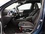 Mercedes-Benz A-klasse 250 e Business Solution AMG Limited | AMG-styling | Automaat | Panorama dak | Sfeer verlichting  | Half-Leder | Navigatie | Climate control | Parkeer sensoren | LMV | LED | Schuifdak | Camera |