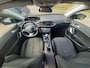 Peugeot 308 1.6 HDi 120pk Airco Cruise-control Navigatie Bluetooth
