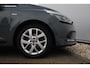 Renault Clio Estate 0.9 TCe Limited Nardo Grey 16 inch LMV Keyless Navigatie Carplay Airco Cruise Control