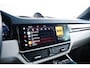 Porsche Cayenne Coupé 3.0 E-Hybrid Luchtvering - LED Matrix - Surround View - Adaptieve cruise control - Sporteindpijpen - Rear Seat Entertainment - 21 inch - Stoelverwarming