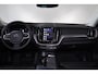 Volvo XC60 T6 Recharge AWD Plus Dark - LONG RANGE - Panorama/schuifdak - IntelliSafe Assist & Surround - 360º Camera - Harman/Kardon audio - Adaptieve LED koplampen - Verwarmde voorstoelen, stuur & achterbank - Parkeersensoren voor & achter - Elektr. bedienb. voorstoelen met geheugen - Draadloze tel. lader - Extra getint glas - Elektr. inklapbare trekhaak - 19' LMV