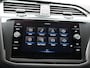 Volkswagen Tiguan 1.5 TSI R-Line Business Panoramadak - Camera - Trekhaak - Automaat