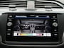 Volkswagen Tiguan 1.5 TSI R-Line Business Panoramadak - Camera - Trekhaak - Automaat