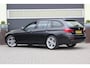 BMW 3-Serie Touring 320i High Executive | Trekhaak |