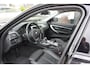 BMW 3-Serie Touring 320i High Executive | Trekhaak |