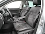 Skoda Superb Combi 1.5 TSI ACT Business Edition | Panoramadak | Trekhaak | 18" LM |