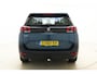 Peugeot 5008 1.2 PureTech Active 130 PK | Handgeschakeld | Trekhaak | 7-zits | Camera | Parkeersensor | Radio | Cruise Control | Airco | Licht metalen velgen