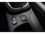 Renault Clio 0.9 TCe ECO Night&Day 90 PK | Handgeschakeld | Cruise Control | Airco | Navigatie | Parkeer Sensoren Achter | Lichtmetalen velgen | Start/Stop Knop | Bluetooth |