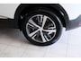 Peugeot 3008 1.2 PureTech Allure Pack *Nieuwstaat* 13.289km! Navi/Camera/Apple Carplay/Michelin Primacy 4 banden