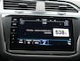 Volkswagen Tiguan 1.4 TSI eHybrid Elegance Business+ | Panoramadak | Leren Bekleding | Camera |